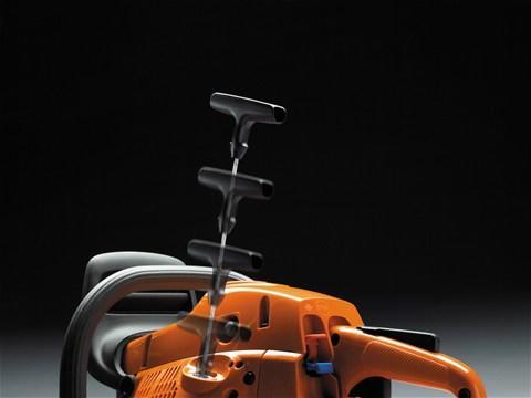 Пила цепная бензиновая Husqvarna 445E 9671566-35 Пила цепная бензиновая Husqvarna 445E 9671566-35