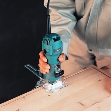 Фрезер Makita 3707F Фрезер Makita 3707F