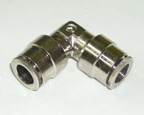 Фитинг цанга угловой Camozzi 6550 8